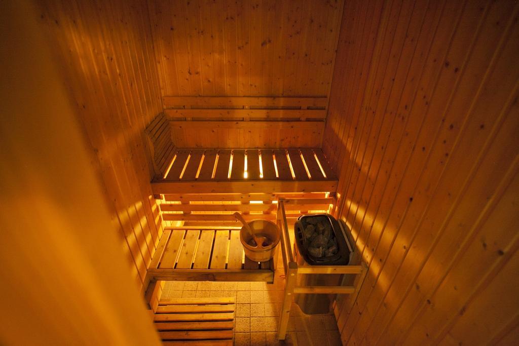 The Exchange Regency Residence Hotel Managed By Hii Pasig City Ngoại thất bức ảnh